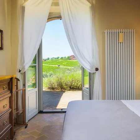 Flaminia 8&2 - Emma * Gualdo Cattaneo