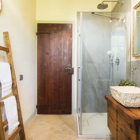 Flaminia 8&2 - Emma *