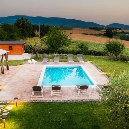 Flaminia 8&2 - Emma * Gualdo Cattaneo