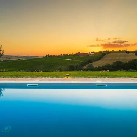 Flaminia 8&2 - Emma * Gualdo Cattaneo